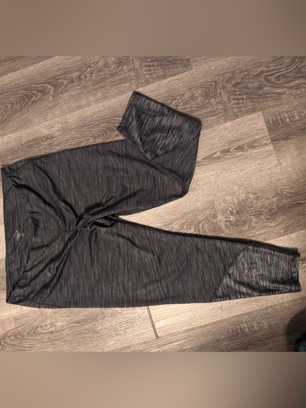 Old Navy Black and Heathered Gray Knit Leggings